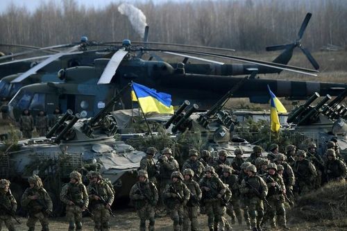 Su-35S truy đuổi khiến 2 trực thăng Mi-8 Ukraine đâm nhau