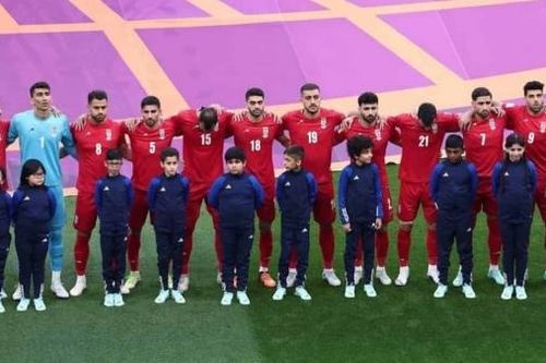 Thêm động thái 'sưởi ấm quan hệ', Iran-Saudi Arabia dỡ bỏ lệnh cấm liên quan đến bóng đá