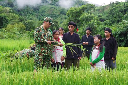 Ý Đảng, lòng dân nơi biên cương (bài 3)