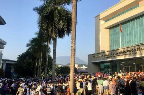 Hai ngày đầu tháng 9: Khoảng 6.000 lượt người xuất cảnh qua cửa khẩu quốc tế Lào Cai