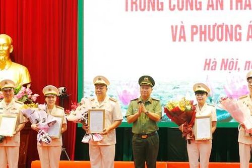 Kiện toàn tổ chức bộ máy Công an Hà Nội, TPHCM, Đà Nẵng và nhiều tỉnh