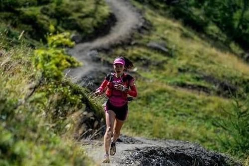 Nhà vô địch Tiền Phong Marathon 2023 hệ phong trào về thứ tư giải Ultra Trail du Mont-Blanc