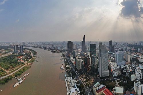 Thu nhập 30 triệu đồng/tháng, gia đình trẻ vẫn hẹp cửa mua nhà TP.HCM