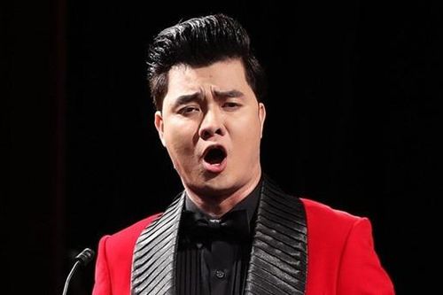 'Giai điệu Tổ quốc' da diết và hùng tráng qua giọng hát Đào Mác