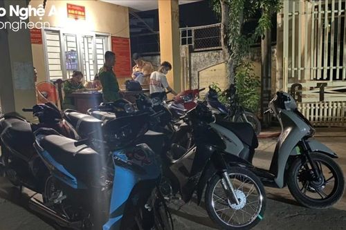 Ngày nghỉ lễ đầu tiên, xử lý 36 thanh, thiếu niên vi phạm giao thông ở thành phố Vinh