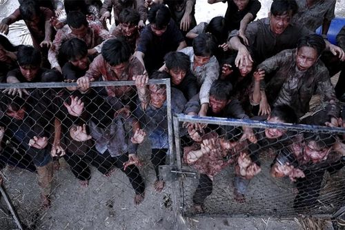 'Bến phà xác sống': Thoát mác thảm họa, zombie không còn chậm chạp, lờ đờ