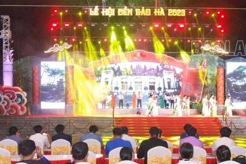 Hơn 330.000 lượt khách đến Tuần Văn hóa - Du lịch và Lễ hội đền Bảo Hà năm 2023