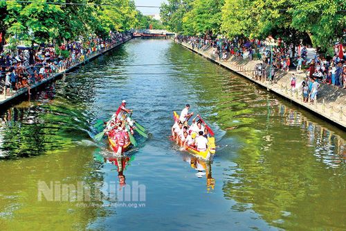 Rộn ràng vui Tết Độc lập ở Kim Sơn