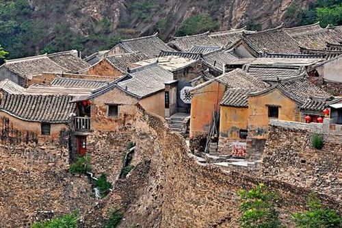 Khám phá ngôi làng cổ với cái tên độc lạ từ thời nhà Minh