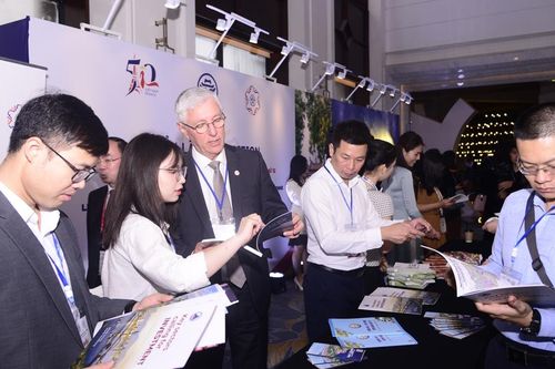 Sẽ không làm hình thức