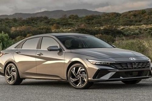 Cận cảnh bản nâng cấp Hyundai Elantra 2024 vừa ra mắt tại Mỹ