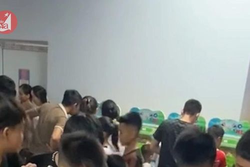 Các điểm vui chơi ở Nghệ An đông nghịt người trong dịp lễ Quốc khánh