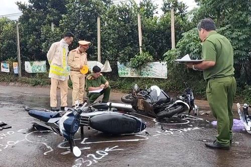 Va chạm giữa 2 xe máy, một người tử vong, hai người bị thương