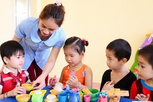 Vì sao nhiều giáo viên mầm non ở Thừa Thiên Huế xin nghỉ việc?