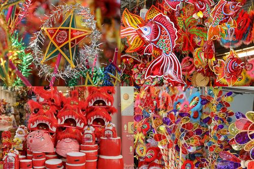 Khách ngày càng hoài niệm, đồ chơi Trung thu 'vang bóng một thời' lên ngôi