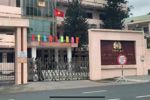 Nam thanh niên tự thiêu trước cổng Công an TP Thủ Dầu Một