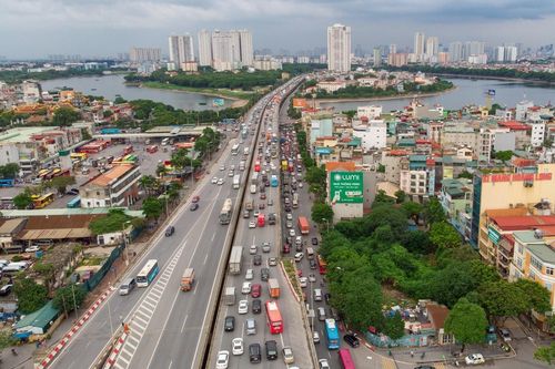 Giao thông Hà Nội ùn tắc nhẹ sau kỳ nghỉ lễ 2/9