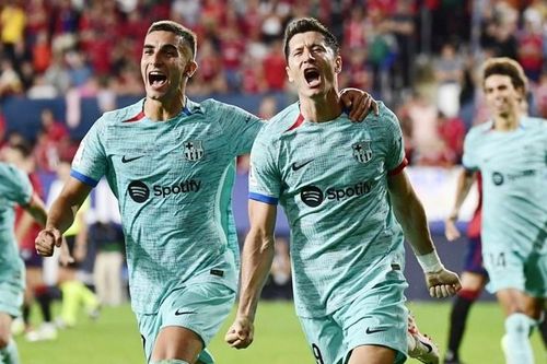 Lewandowski ghi bàn giúp Barca giành chiến thắng nhọc nhằn