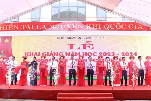 Bắc Giang khánh thành trường THCS Xuân Cẩm