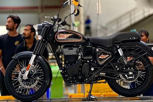2023 Royal Enfield Bullet 350 trình làng tại Nam Á
