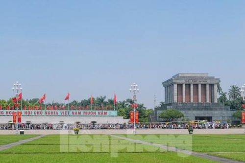 Du lịch Thủ đô bùng nổ dịp nghỉ lễ 2/9