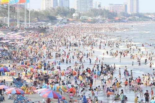 Bà Rịa - Vũng Tàu thu gần 300 tỷ đồng từ dịch vụ du lịch dịp lễ 2/9