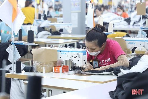 Doanh nghiệp Hà Tĩnh tăng tốc giai đoạn 'nước rút'