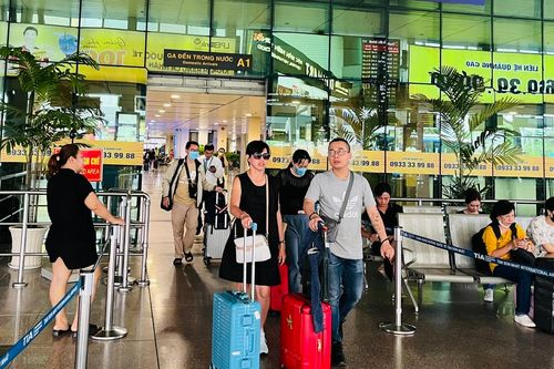 Sân bay Tân Sơn Nhất thông thoáng trong ngày cuối của kỳ nghỉ Lễ 2/9