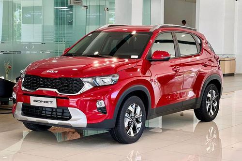 Kia Sonet giảm giá mạnh trong tháng 9, quyết đấu với Toyota Raize, VinFast VF 5