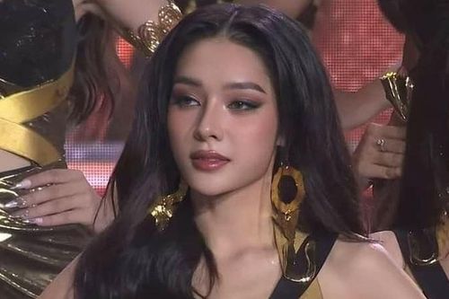 'Á hậu dao kéo' kiêm diễn viên hài là ai?