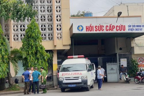 Tâm lý bất ổn, 9X tưới xăng tự thiêu