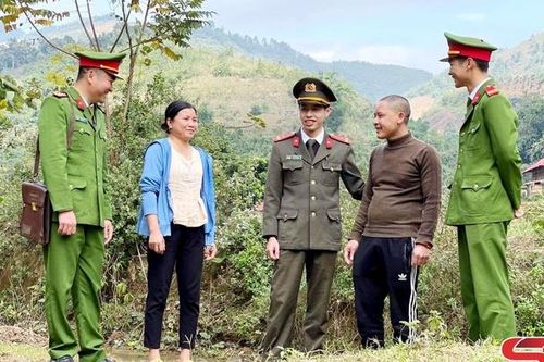 Tân Xuân chuyển hóa địa bàn, bảo đảm an ninh trật tự