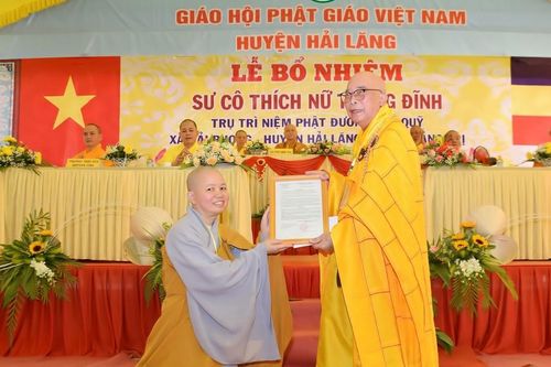 Quảng Trị: Lễ công bố quyết định bổ nhiệm trụ trì chùa Vạn An đến Sư cô Thích nữ Thông Đỉnh