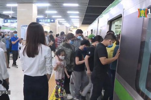 Tàu Cát Linh - Hà Đông lập kỉ lục vận chuyển hành khách
