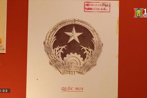 Trưng bày 'Bảo vật quốc gia - Phác thảo mẫu Quốc huy'