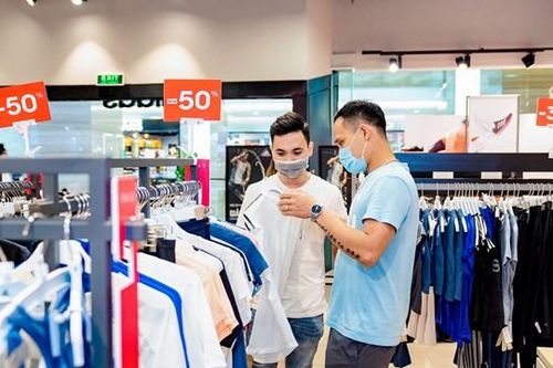 Trải nghiệm mua sắm hàng hiệu với khuyến mãi cao, giảm giá sâu