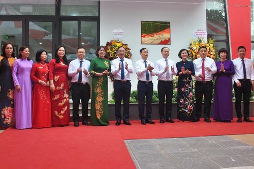 Quận Long Biên- Thêm công trình trường học gắn biển dịp khai giảng năm học mới