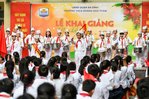 Học sinh Thủ đô hân hoan trong ngày khai giảng năm học mới