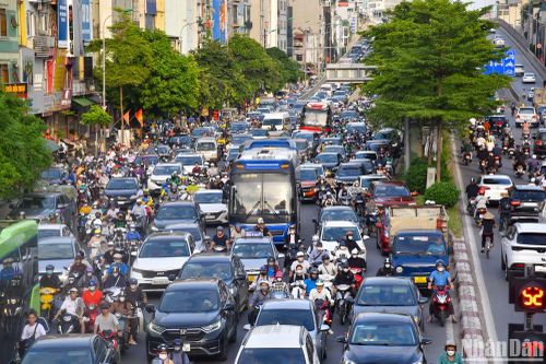 Nhiều tuyến đường Hà Nội ùn tắc sau kỳ nghỉ lễ Quốc khánh
