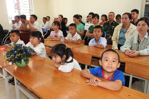 Lễ khai giảng ở đảo tiền tiêu của Tổ quốc