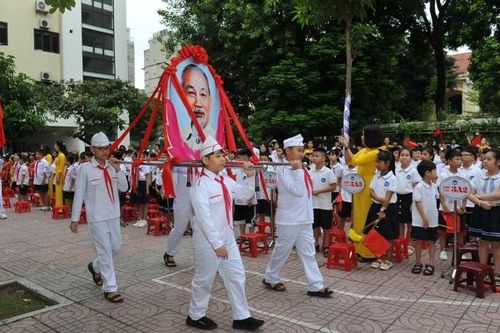 Khai giảng năm học 2023- 2024: Dấu ấn tinh thần đoàn kết, chung tay vì học sinh