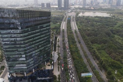 Giá thuê không gian làm việc chung tại TPHCM giảm đến 35%