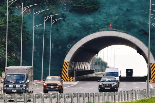 Mỗi kỳ nghỉ lễ có thêm dự án thông xe, bớt dần hành trình 'vật vã'