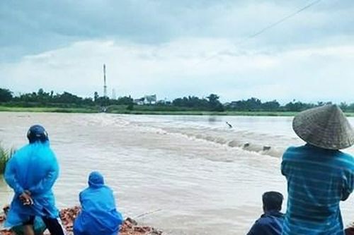 Đắk Lắk: Hai dì cháu bị nước lũ cuốn trôi, đã tìm thấy thi thể một người