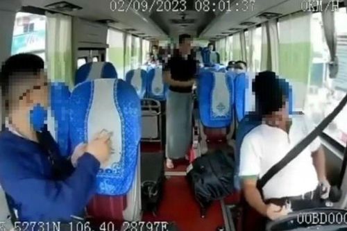 Xử trí thế nào khi phát hiện người có triệu chứng đột quỵ?