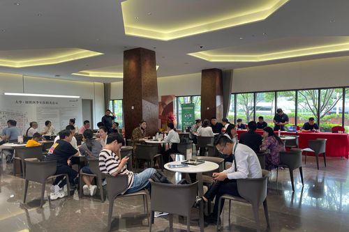 Thị trường bất động sản Trung Quốc khởi sắc sau đợt ban hành chính sách mới