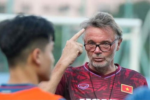 HLV Troussier: U23 Việt Nam đang số 1 ĐNÁ, tôi sẽ giúp vươn tầm châu lục