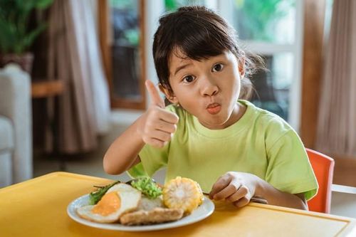 9 thực phẩm tốt cho trí não của trẻ khi bước vào năm học mới