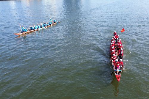 Giải đua thuyền truyền thống thành phố Đà Nẵng mở rộng 2023: Ấn tượng ngày trở lại