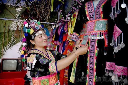 Đón tết miền biên viễn
